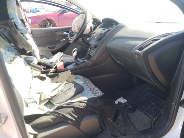 Photo 5 from auction – 2015 FORD FOCUS SE with VIN 1FADP3K21FL282126