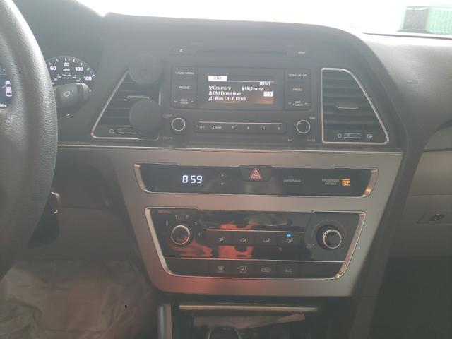 Photo 9 from auction – 2017 HYUNDAI SONATA SE with VIN 5NPE24AF2HH572311