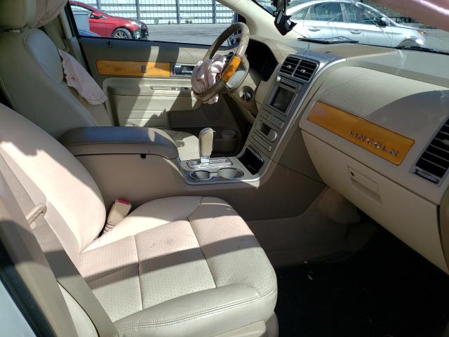 Photo 5 from auction – 2007 LINCOLN MKX with VIN 2LMDU68C07BJ07016