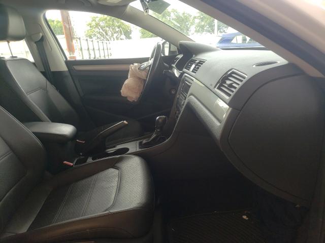 Photo 5 from auction – 2014 VOLKSWAGEN PASSAT S with VIN 1VWAH7A38EC005920