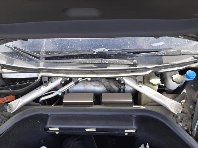 Photo 7 from auction – 2014 TESLA MODEL S with VIN 5YJSA1H1XEFP32444