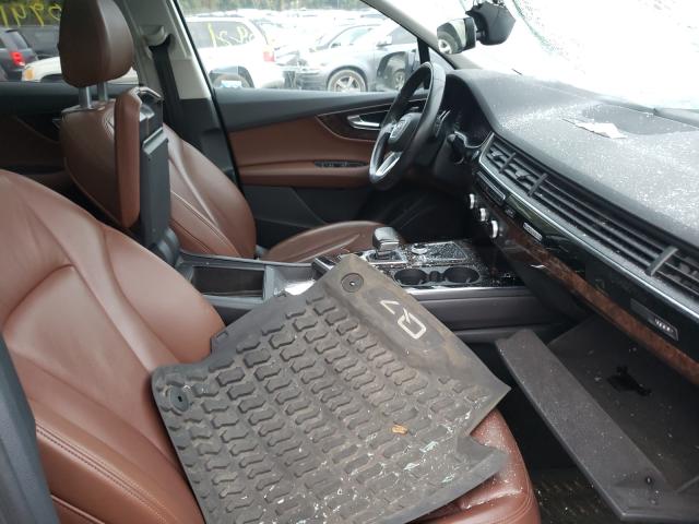 Photo 5 from auction – 2019 AUDI Q7 PREMIUM with VIN WA1LAAF76KD007996
