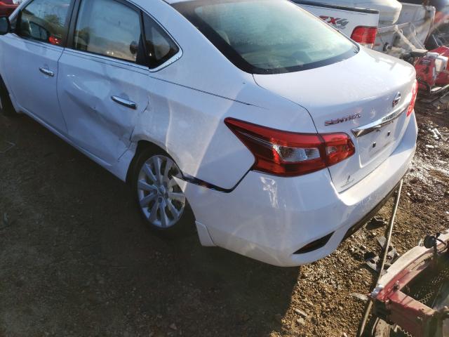 Photo 9 from auction – 2017 NISSAN SENTRA S with VIN 3N1AB7AP1HY388282