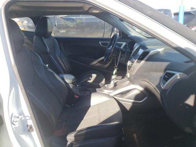 Photo 5 from auction – 2014 HYUNDAI VELOSTER with VIN KMHTC6AD6EU192481