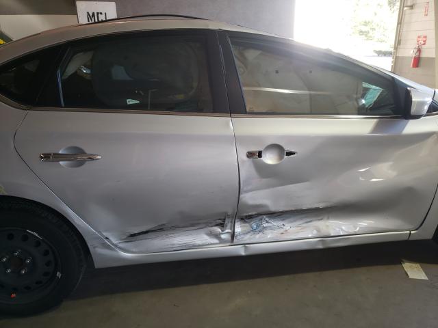 Photo 9 from auction – 2015 NISSAN SENTRA S with VIN 3N1AB7AP7FL668962