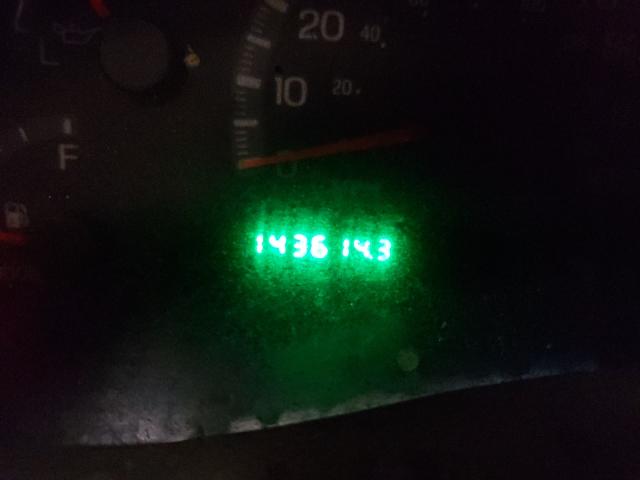 Photo 8 from auction – 2002 FORD F150 with VIN 2FTRX17W62CA83027