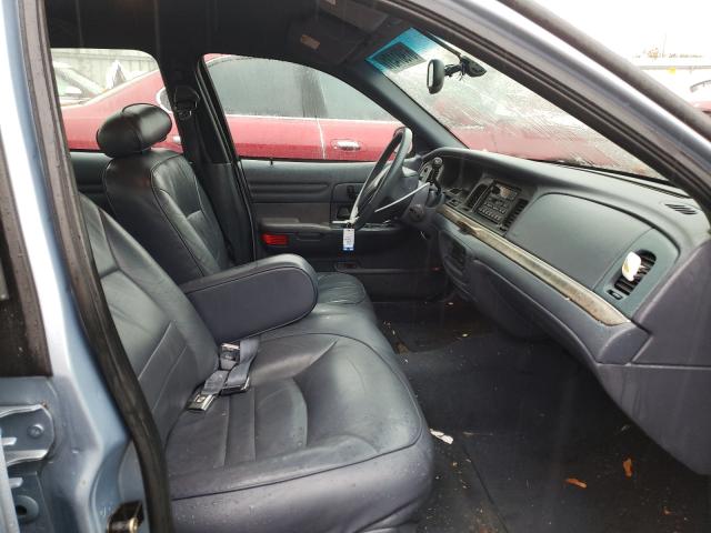 Photo 5 from auction – 2000 FORD CROWN VICT with VIN 2FAFP74W8YX130477