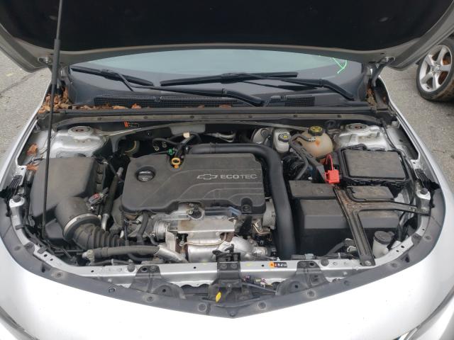 Photo 7 from auction – 2018 CHEVROLET MALIBU LT with VIN 1G1ZD5ST6JF166983