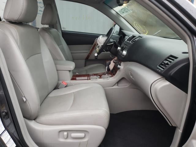 Photo 5 from auction – 2012 TOYOTA HIGHLANDER with VIN 5TDDK3EH3CS170592