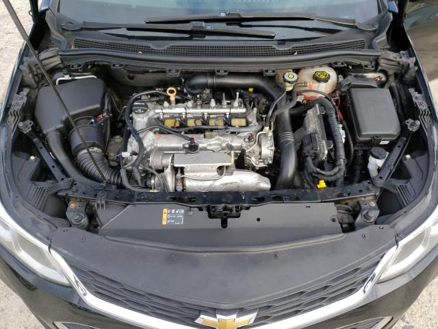 Photo 7 from auction – 2017 CHEVROLET CRUZE LS with VIN 1G1BC5SM7H7202813