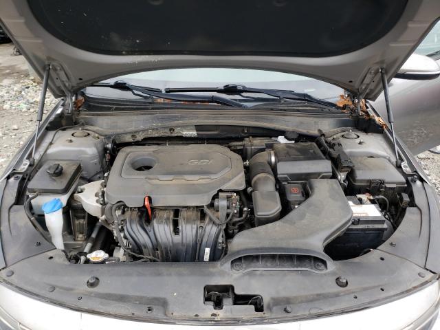 Photo 7 from auction – 2017 KIA OPTIMA LX with VIN 5XXGT4L36HG154449