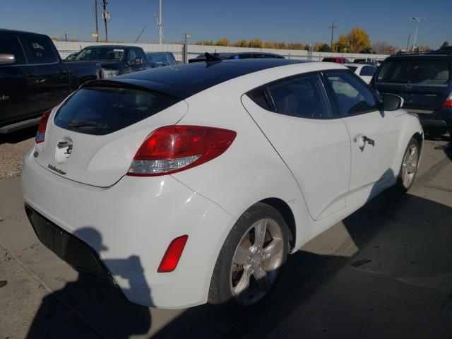 Photo 4 from auction – 2014 HYUNDAI VELOSTER with VIN KMHTC6AD6EU192481
