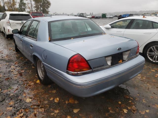 Photo 3 from auction – 2000 FORD CROWN VICT with VIN 2FAFP74W8YX130477