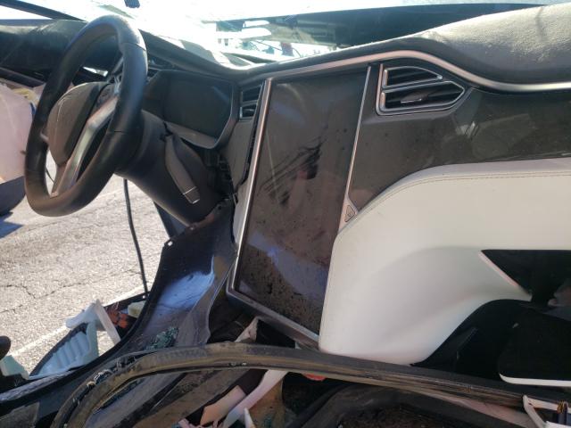 Photo 9 from auction – 2017 TESLA MODEL S with VIN 5YJSA1E15HF195958
