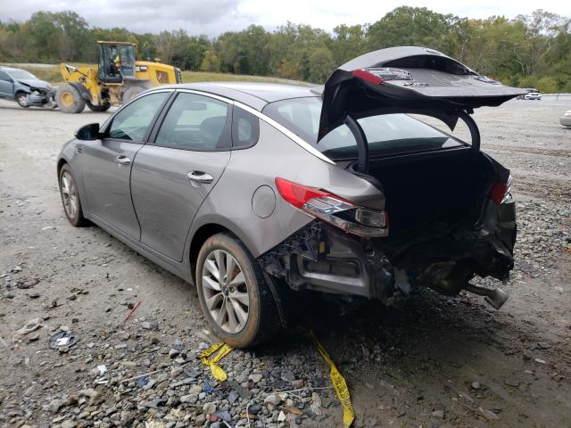 Photo 3 from auction – 2017 KIA OPTIMA LX with VIN 5XXGT4L36HG154449