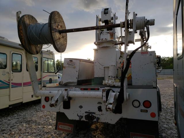 Photo 4 from auction – 2017 FREIGHTLINER M2 106 MED with VIN 3ALACWDUXHDJG6735