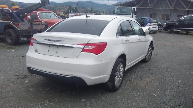 Photo 4 from auction – 2011 CHRYSLER 200 LX with VIN 1C3BC4FB2BN512482