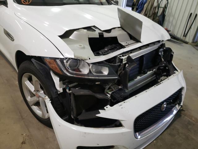 Photo 9 from auction – 2018 JAGUAR F-PACE PRE with VIN SADCJ2GX9JA236980