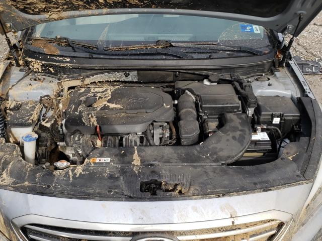 Photo 7 from auction – 2016 HYUNDAI SONATA SE with VIN 5NPE24AF2GH333582