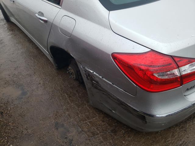 Photo 9 from auction – 2012 HYUNDAI GENESIS 3. with VIN KMHGC4DD8CU184459
