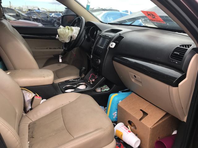 Photo 5 from auction – 2013 KIA SORENTO EX with VIN 5XYKU4A67DG330967