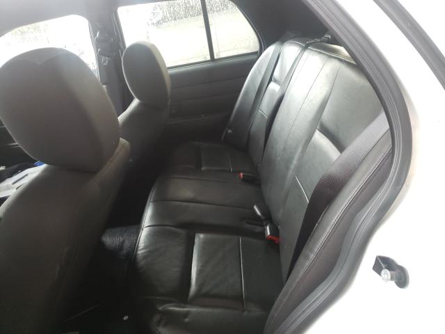 Photo 6 from auction – 2011 FORD CROWN VICT with VIN 2FABP7BVXBX115673