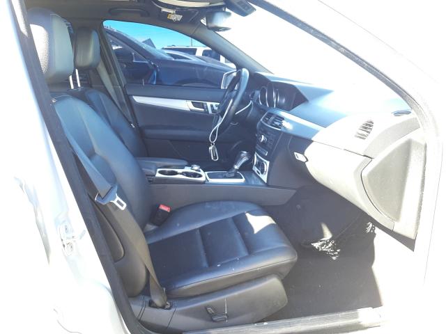 Photo 5 from auction – 2013 MERCEDES-BENZ C 250 with VIN WDDGF4HB1DA862000