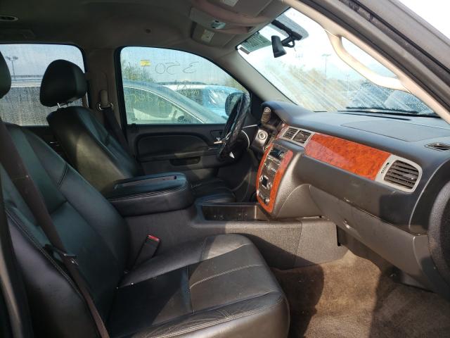 Photo 5 from auction – 2011 CHEVROLET TAHOE K150 with VIN 1GNSKBE05BR353024