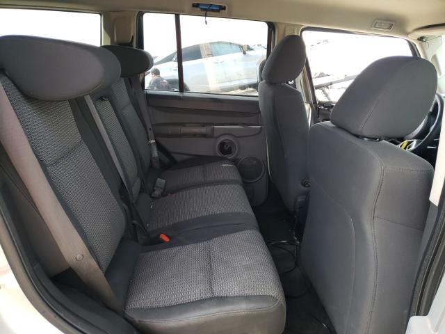 Photo 6 from auction – 2009 JEEP COMMANDER with VIN 1J8HG48K19C511247