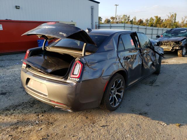 Photo 4 from auction – 2017 CHRYSLER 300 S with VIN 2C3CCABG8HH565080