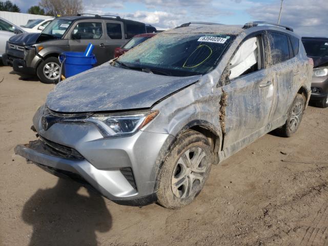 Photo 2 from auction – 2017 TOYOTA RAV4 LE with VIN 2T3BFREV6HW644562