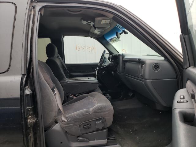 Photo 5 from auction – 2001 CHEVROLET SILVERADO with VIN 2GCEK19T211384145