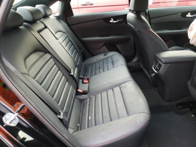 Photo 6 from auction – 2021 KIA FORTE GT with VIN 3KPF44AC0ME409790