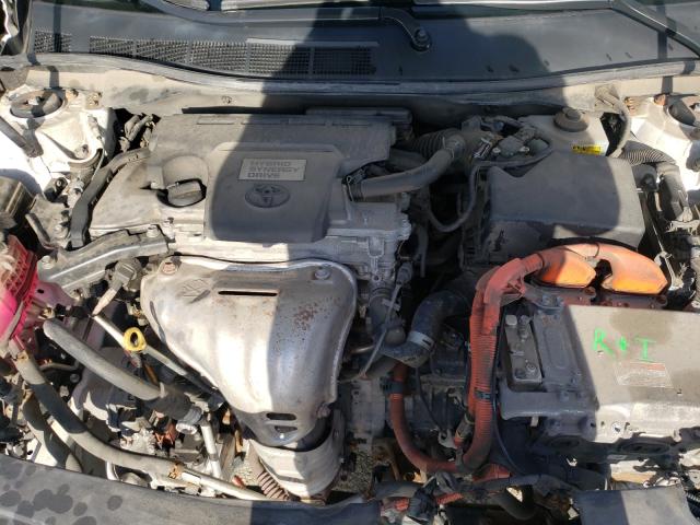 Photo 7 from auction – 2014 TOYOTA CAMRY HYBR with VIN 4T1BD1FK2EU131602