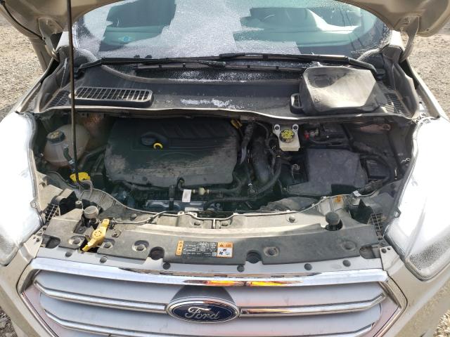Photo 7 from auction – 2017 FORD ESCAPE SE with VIN 1FMCU0GD9HUF08266