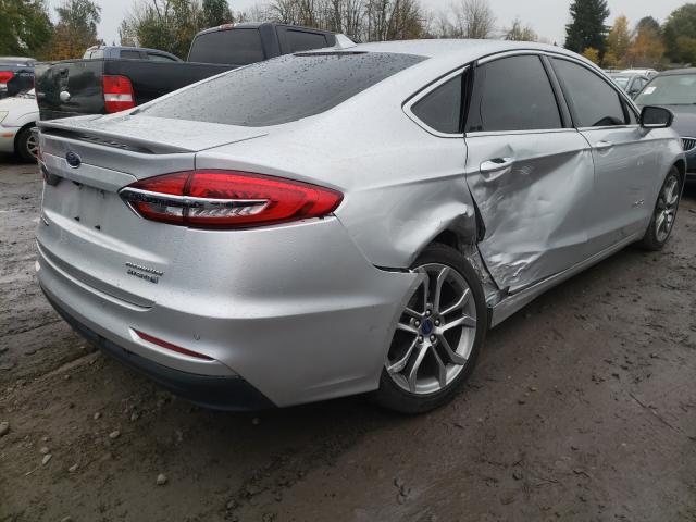 Photo 4 from auction – 2019 FORD FUSION TIT with VIN 3FA6P0RU7KR185572