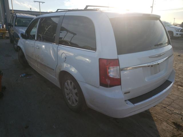 Photo 3 from auction – 2014 CHRYSLER TOWN & COU with VIN 2C4RC1BGXER444675