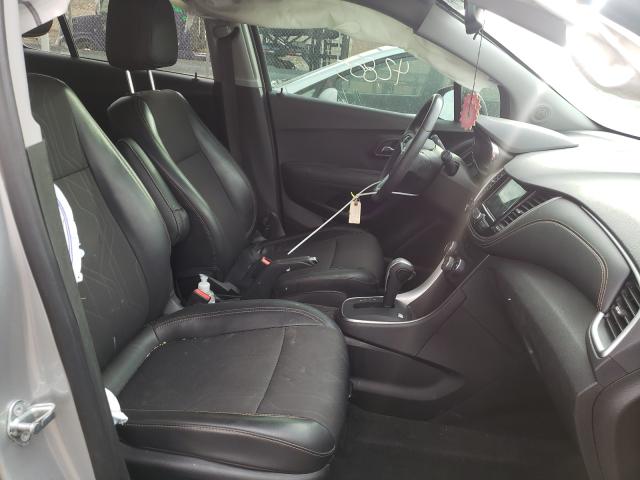 Photo 5 from auction – 2018 CHEVROLET TRAX 1LT with VIN 3GNCJLSB9JL276232