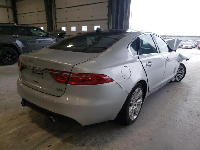 Photo 4 from auction – 2017 JAGUAR XF PREMIUM with VIN SAJBJ4BV4HCY32717