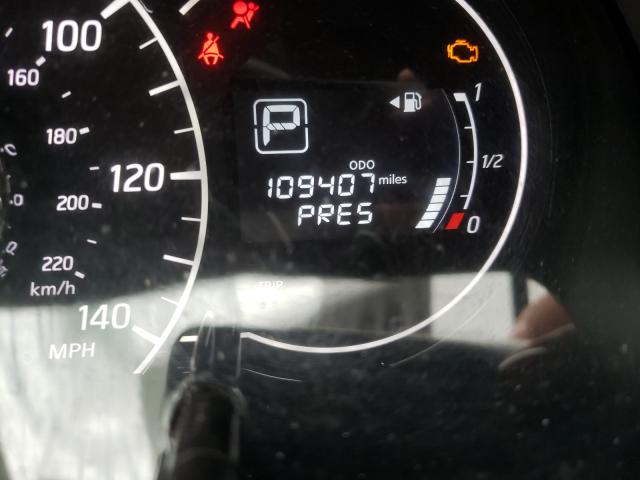 Photo 8 from auction – 2017 NISSAN VERSA NOTE with VIN 3N1CE2CP9HL360002