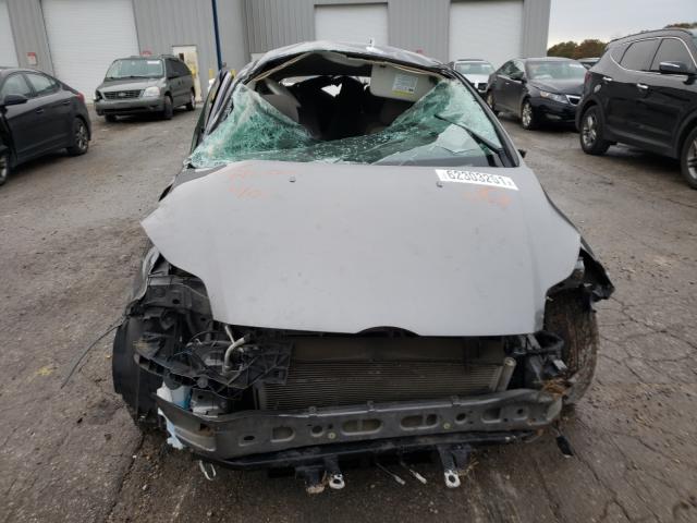 Foto 9 de la subasta – 2013 FORD FOCUS SE con VIN 1FADP3K28DL376503