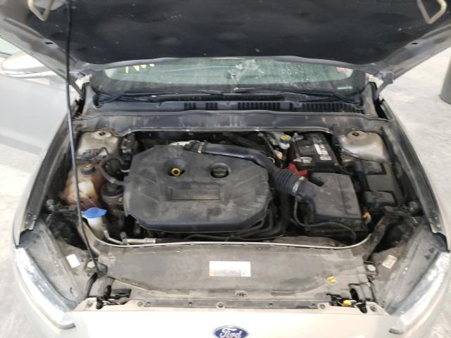 Photo 7 from auction – 2016 FORD FUSION SE with VIN 3FA6P0T91GR203155