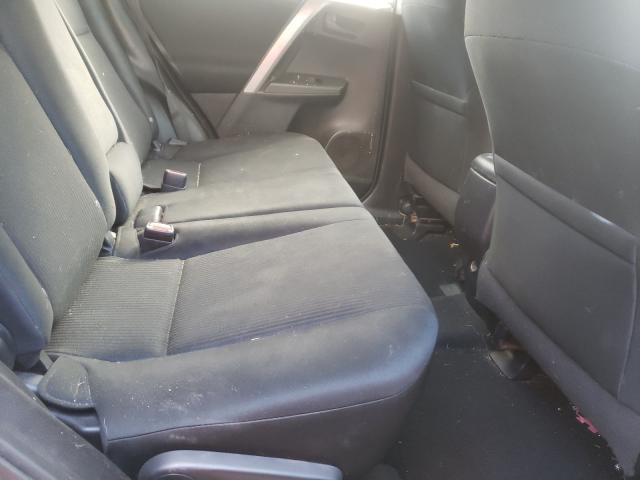 Photo 6 from auction – 2017 TOYOTA RAV4 LE with VIN 2T3BFREV6HW644562