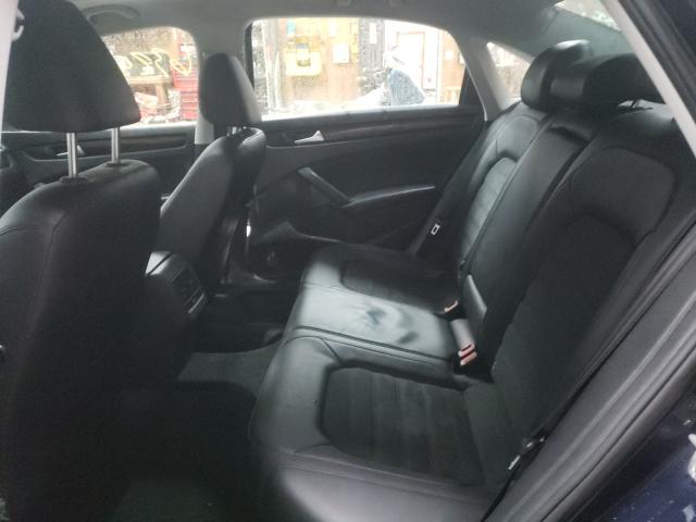 Photo 6 from auction – 2015 VOLKSWAGEN PASSAT SEL with VIN 1VWCV7A32FC064075
