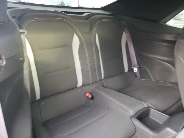 Photo 6 from auction – 2017 CHEVROLET CAMARO LT with VIN 1G1FB3DS1H0198433
