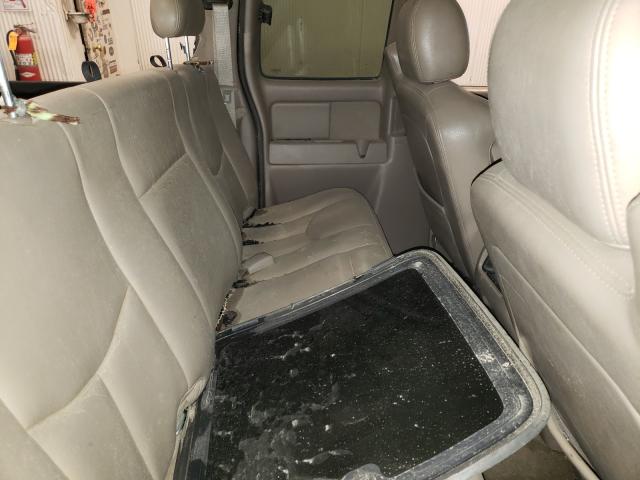 Photo 6 from auction – 2005 CHEVROLET SILVERADO with VIN 1GCHK29275E194646
