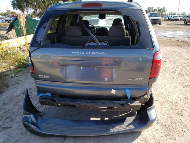 Photo 9 from auction – 2001 DODGE GRAND CARA with VIN 2B4GP44R71R344214