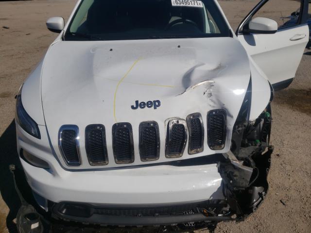 Photo 7 from auction – 2014 JEEP CHEROKEE L with VIN 1C4PJLCBXEW101903