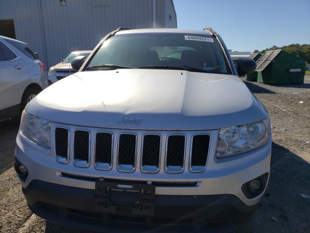 Photo 9 from auction – 2011 JEEP COMPASS SP with VIN 1J4NT1FB5BD260752