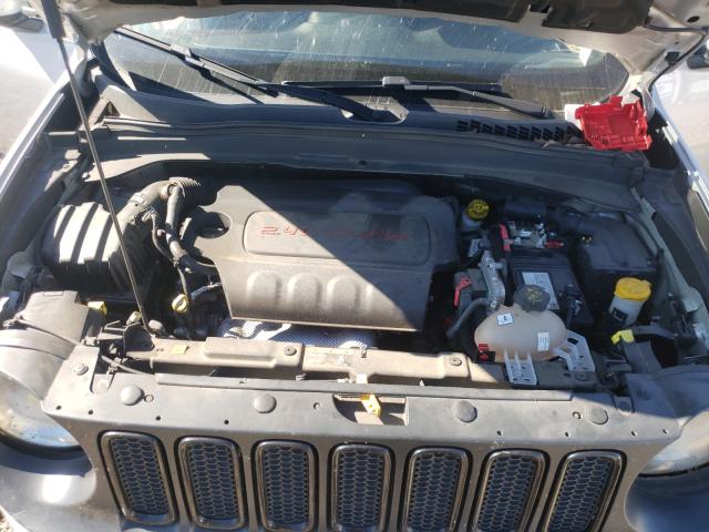 Photo 7 from auction – 2018 JEEP RENEGADE L with VIN ZACCJABB9JPH91378